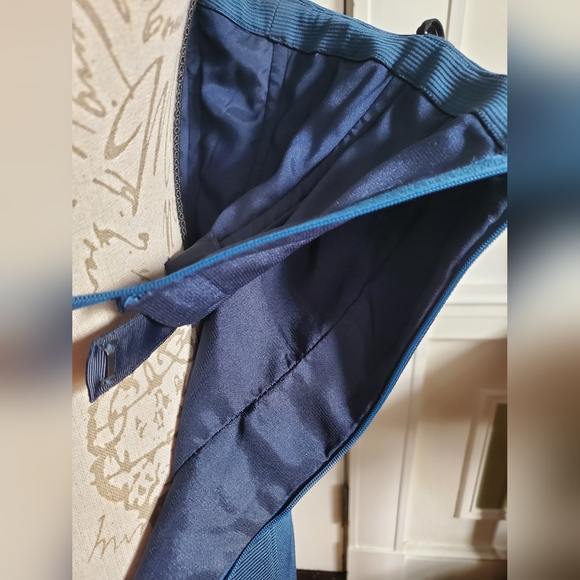 Zac Pozen teal body-hugging dress with structure, front bow, back zips sz XS - Picture 10 of 14